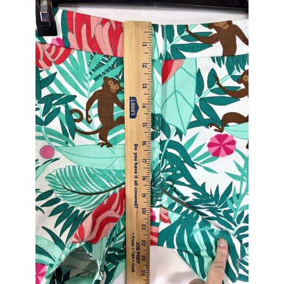 Talbots Scalloped Hem Shorts Womens 4 Tropical Green Floral Jungle Monkey Preppy - Picture 8 of 9